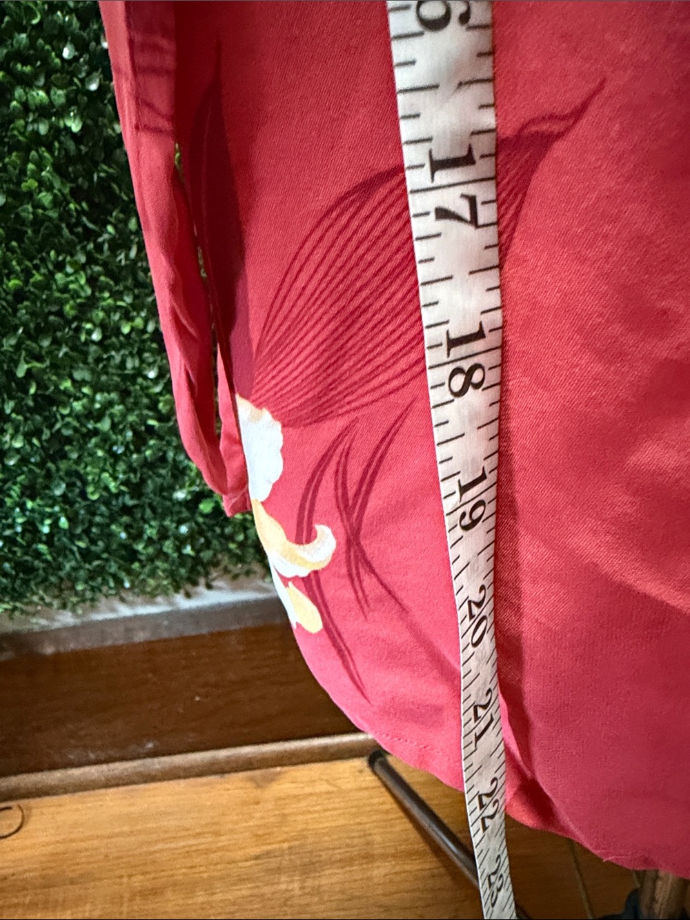 Tommy Bahama Red Floral Women's Swim Sarong Wrap - Picture 4 of 7